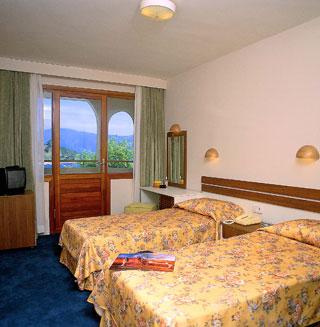 FORTUNA BEACH HOTEL