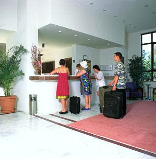 FORTUNA BEACH HOTEL
